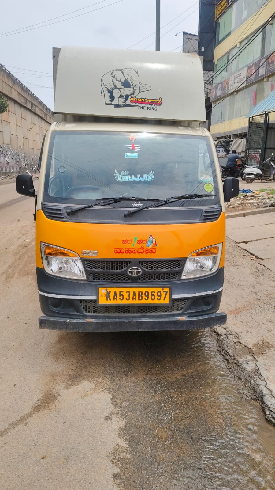 Vehicle Image